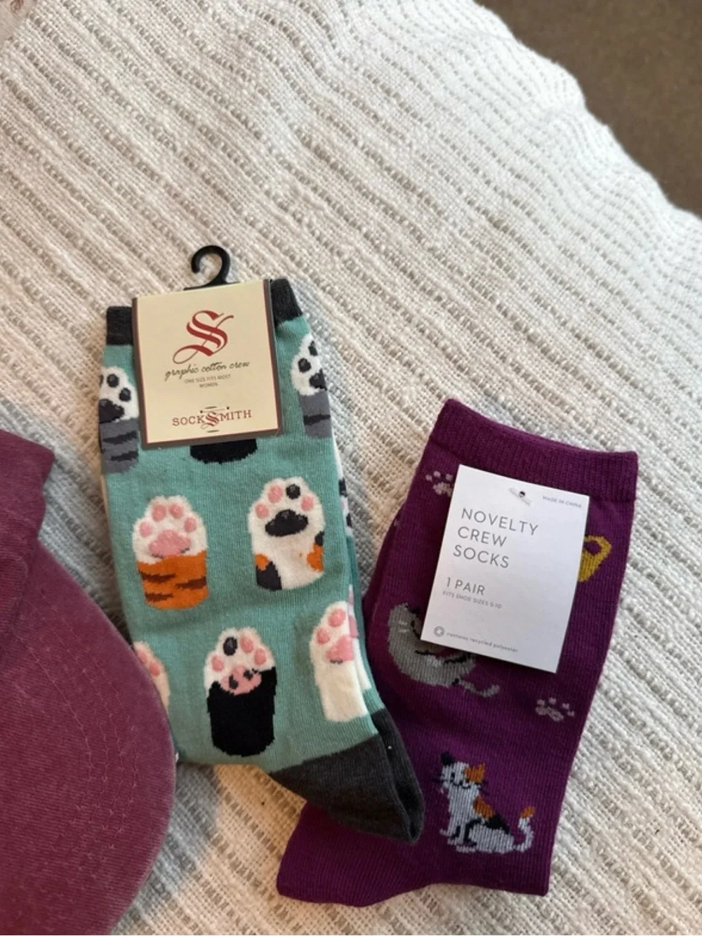 Socksmith cute burgundy